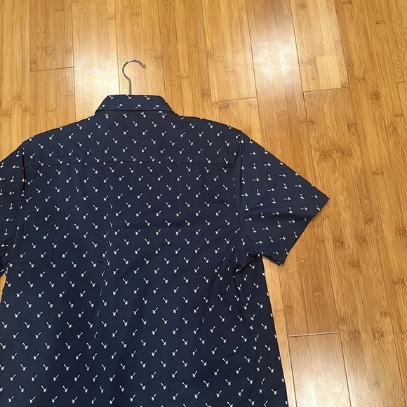 EUC Sovereign Code button down size medium men’s - Picture 9 of 12